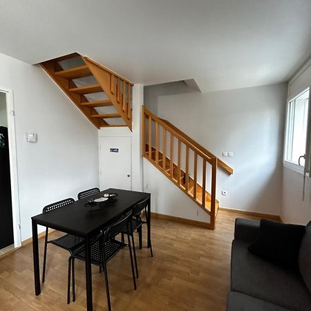 Duplex Lumineux Tout Equipe/Rer D/Balcon/Parking Corbeil-Essonnes Kültér fotó
