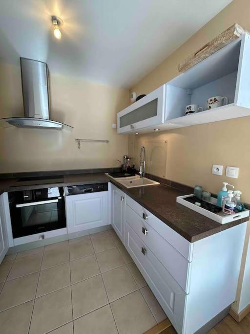 Duplex Lumineux Tout Equipe/Rer D/Balcon/Parking Corbeil-Essonnes Kültér fotó
